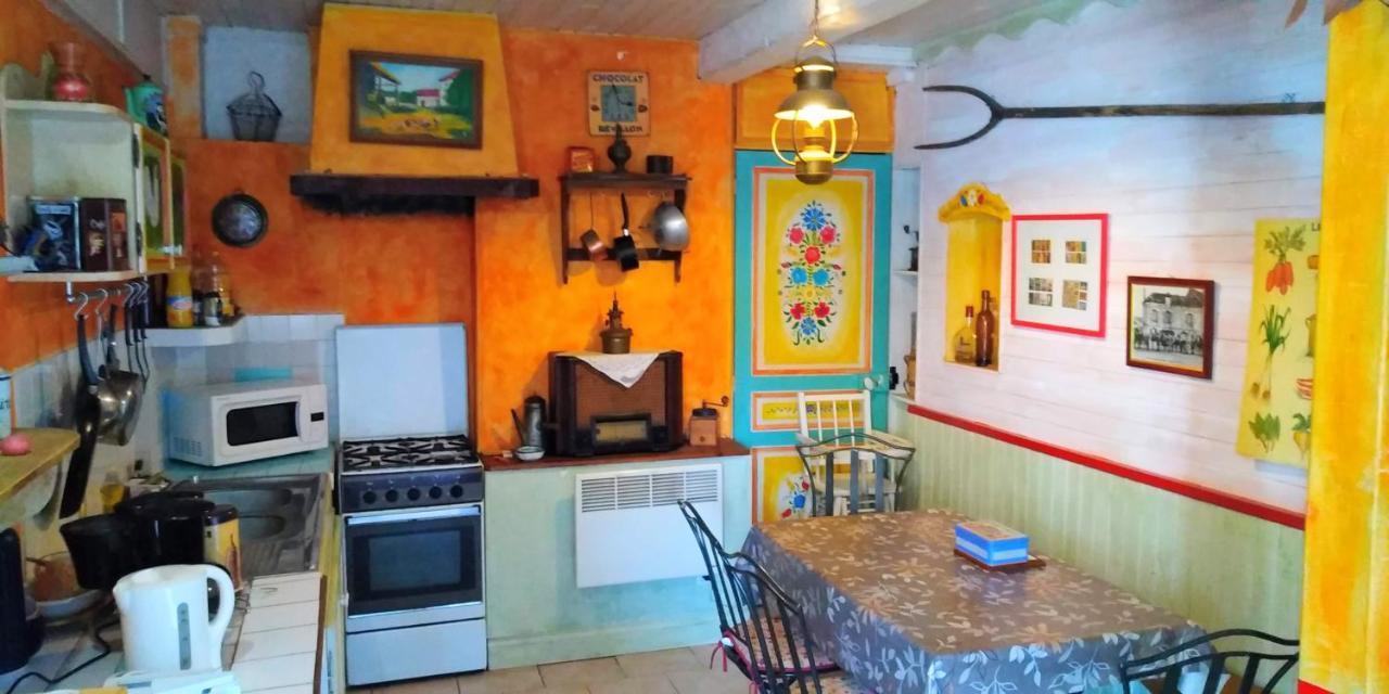 Bed and Breakfast Ferme De L'Art Rural Et Populaire Maillot Zewnętrze zdjęcie